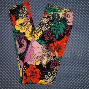 LuLaRoe HTF Ursula Leggings